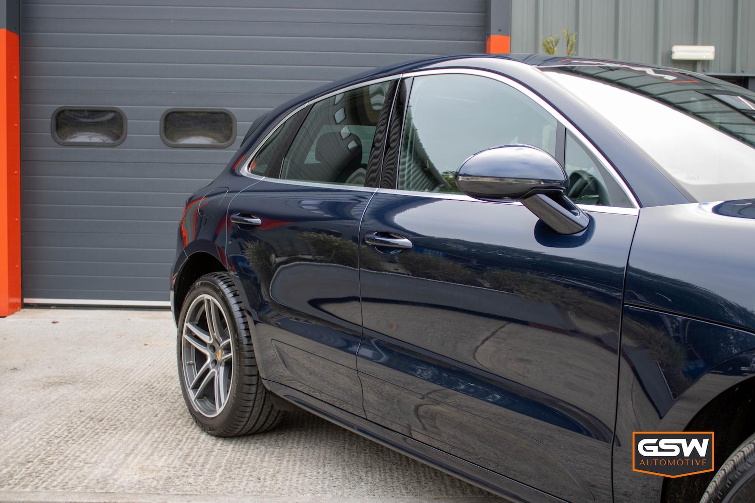 Used Porsche Macan 2020 for sale - 77903518: Photo 12