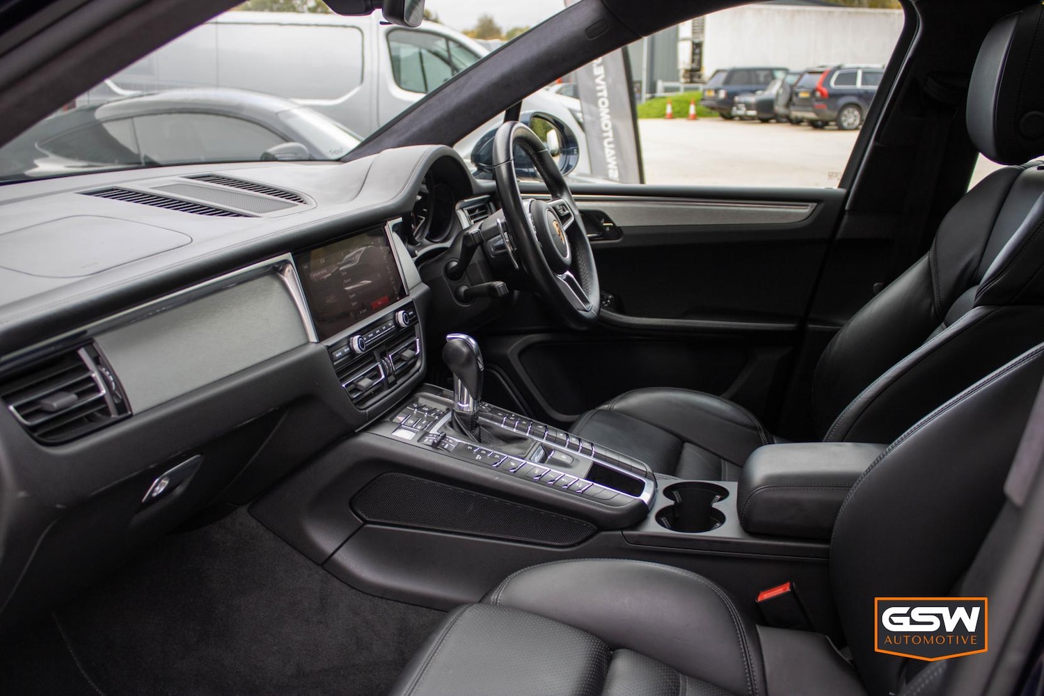 Used Porsche Macan 2020 for sale - 77903518: Photo 20