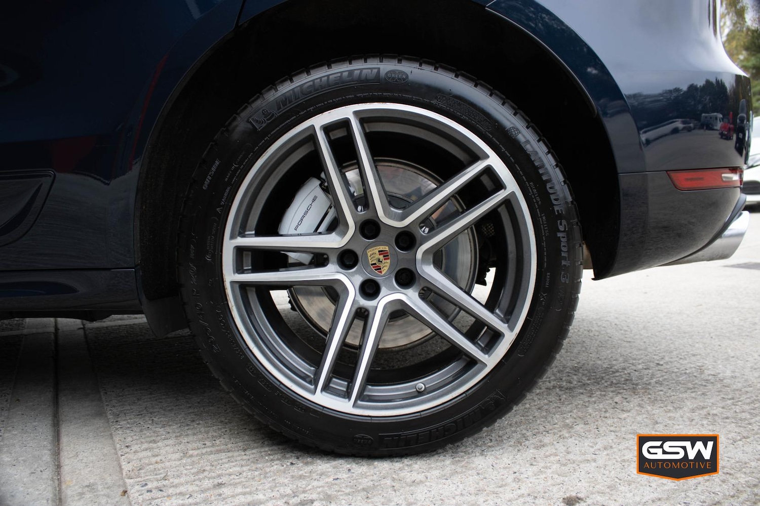 Used Porsche Macan 2020 for sale - 77903518: Photo 21