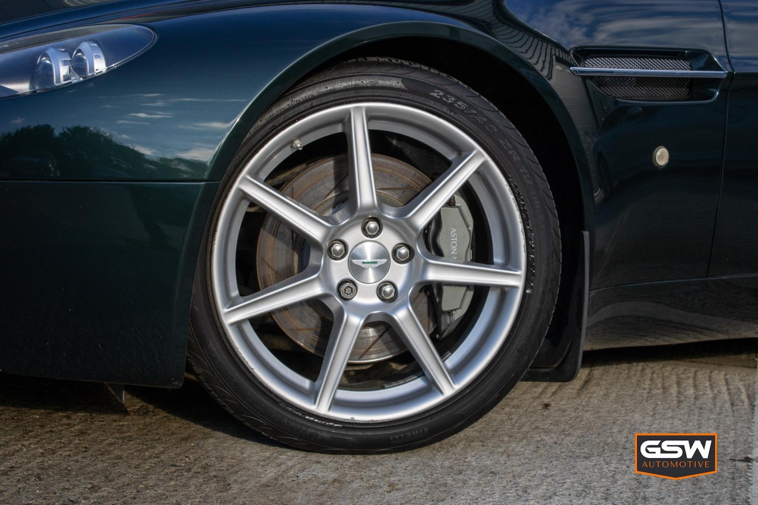 Used Aston Martin Vantage 2006 for sale - 77339626: Photo 16