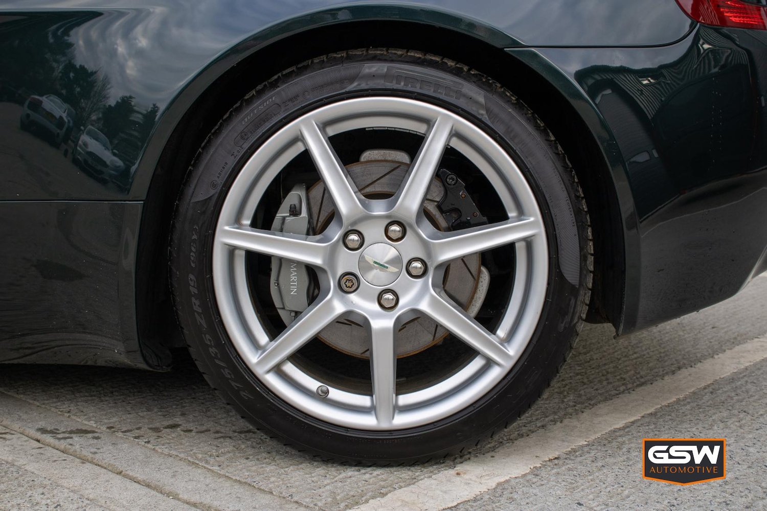 Used Aston Martin Vantage 2006 for sale - 77339626: Photo 17