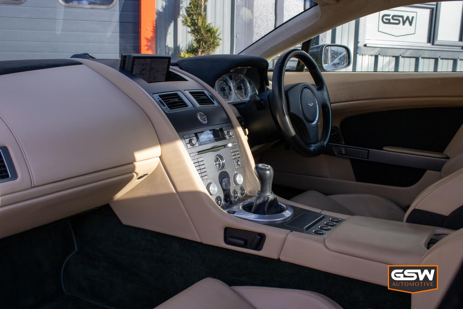 Used Aston Martin Vantage 2006 for sale - 77339626: Photo 35