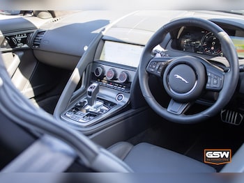 Used Jaguar F-Type 2024 for sale - 78592841: Photo