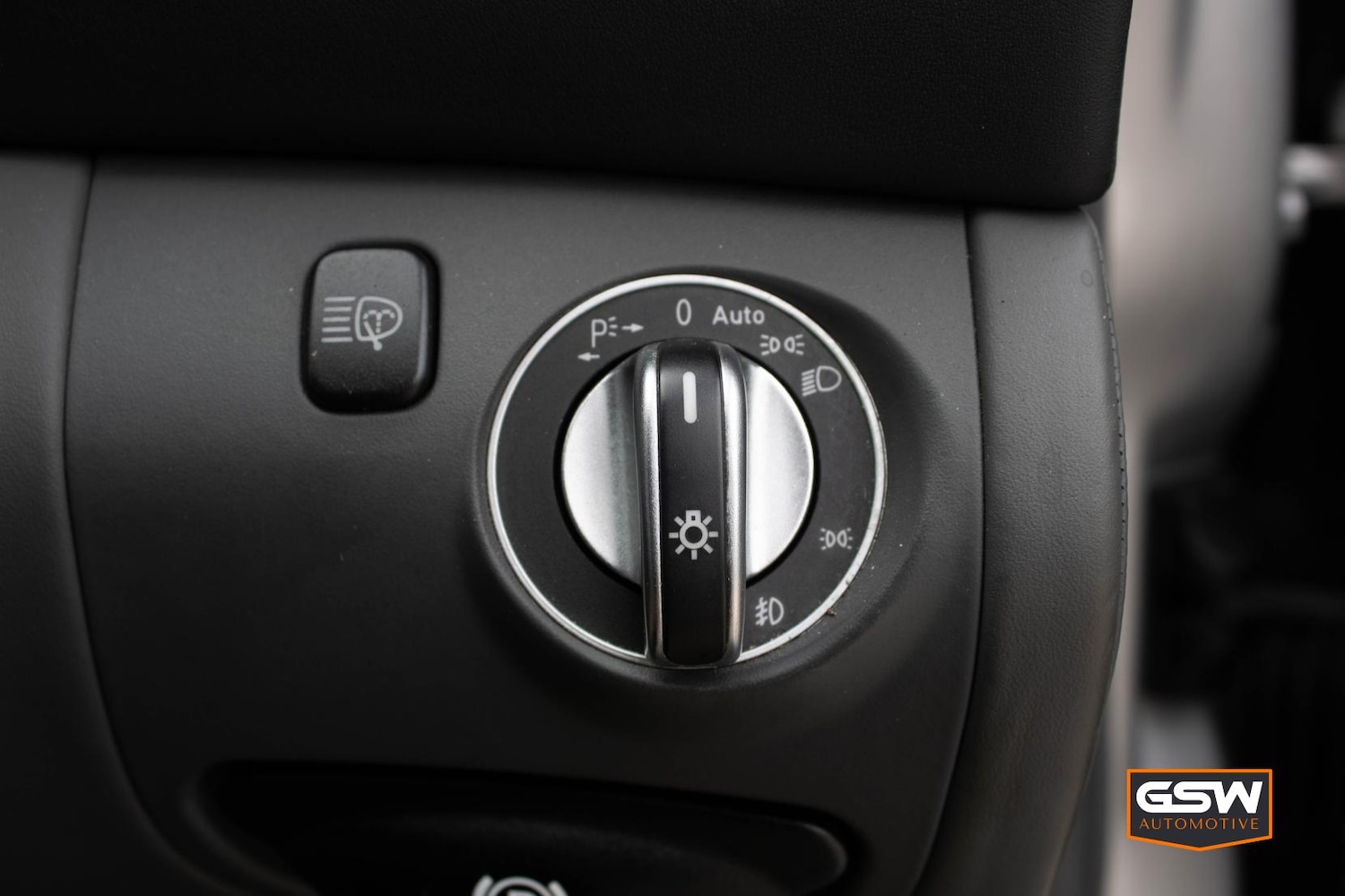 Used Mercedes-Benz SL 2004 for sale - 75791732: Photo 31