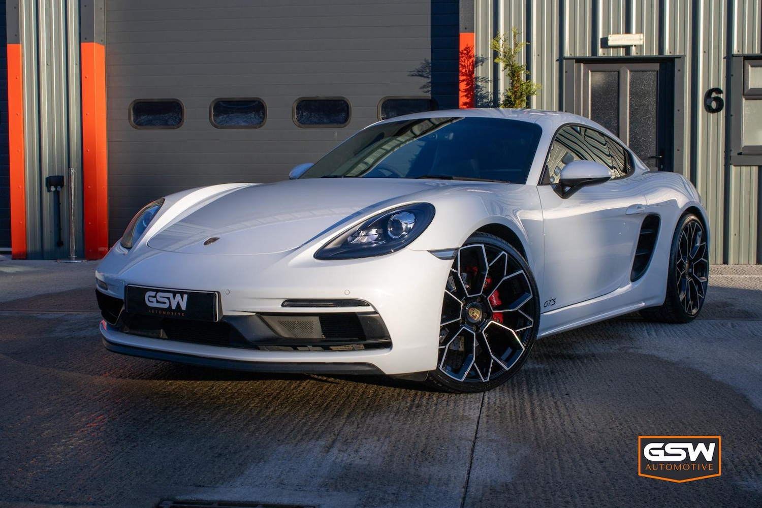 Used Porsche Cayman 2019 for sale - 78095272: Photo 9