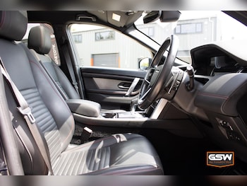 Used Land Rover Discovery Sport 2022 for sale - 78533412: Photo
