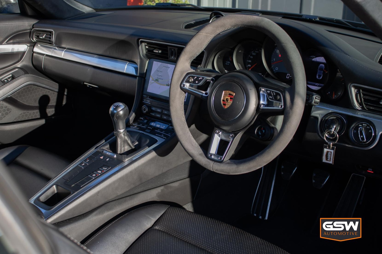 Used Porsche 911 2017 for sale - 77945686: Photo 17