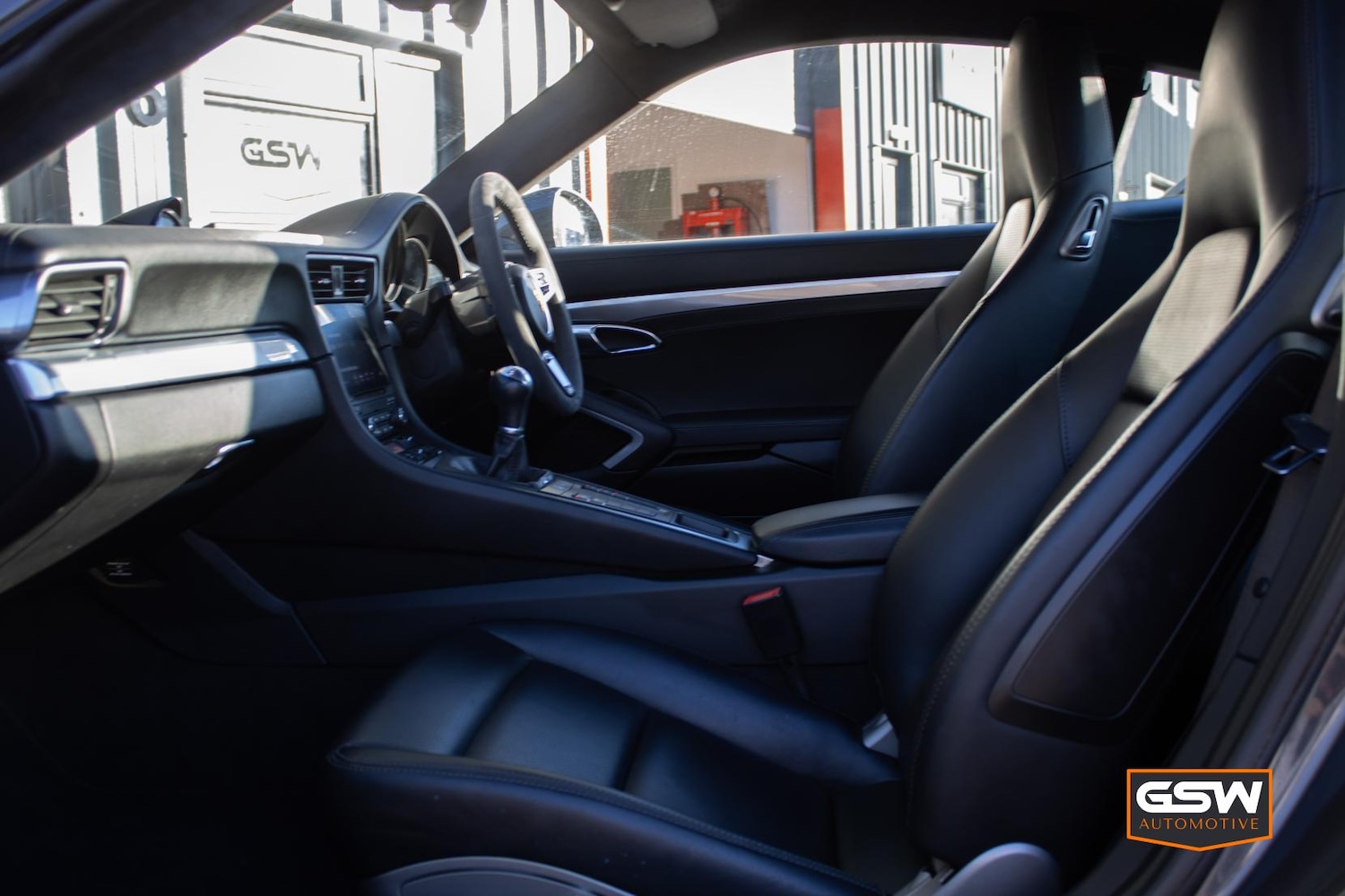 Used Porsche 911 2017 for sale - 77945686: Photo 18