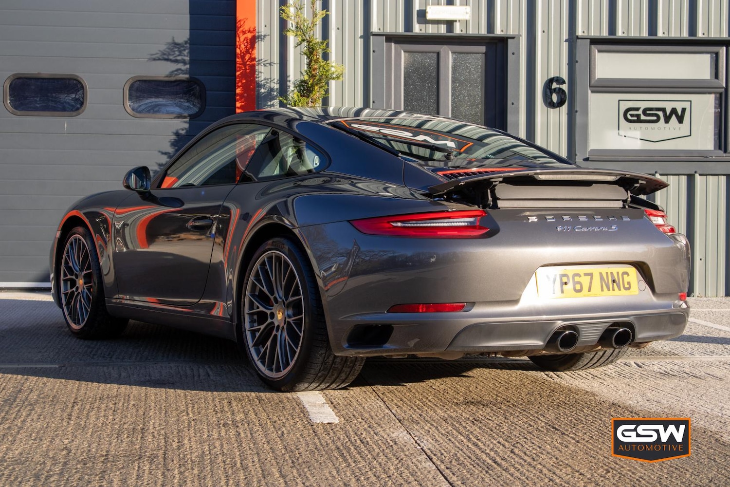 Used Porsche 911 2017 for sale - 77945686: Photo 25