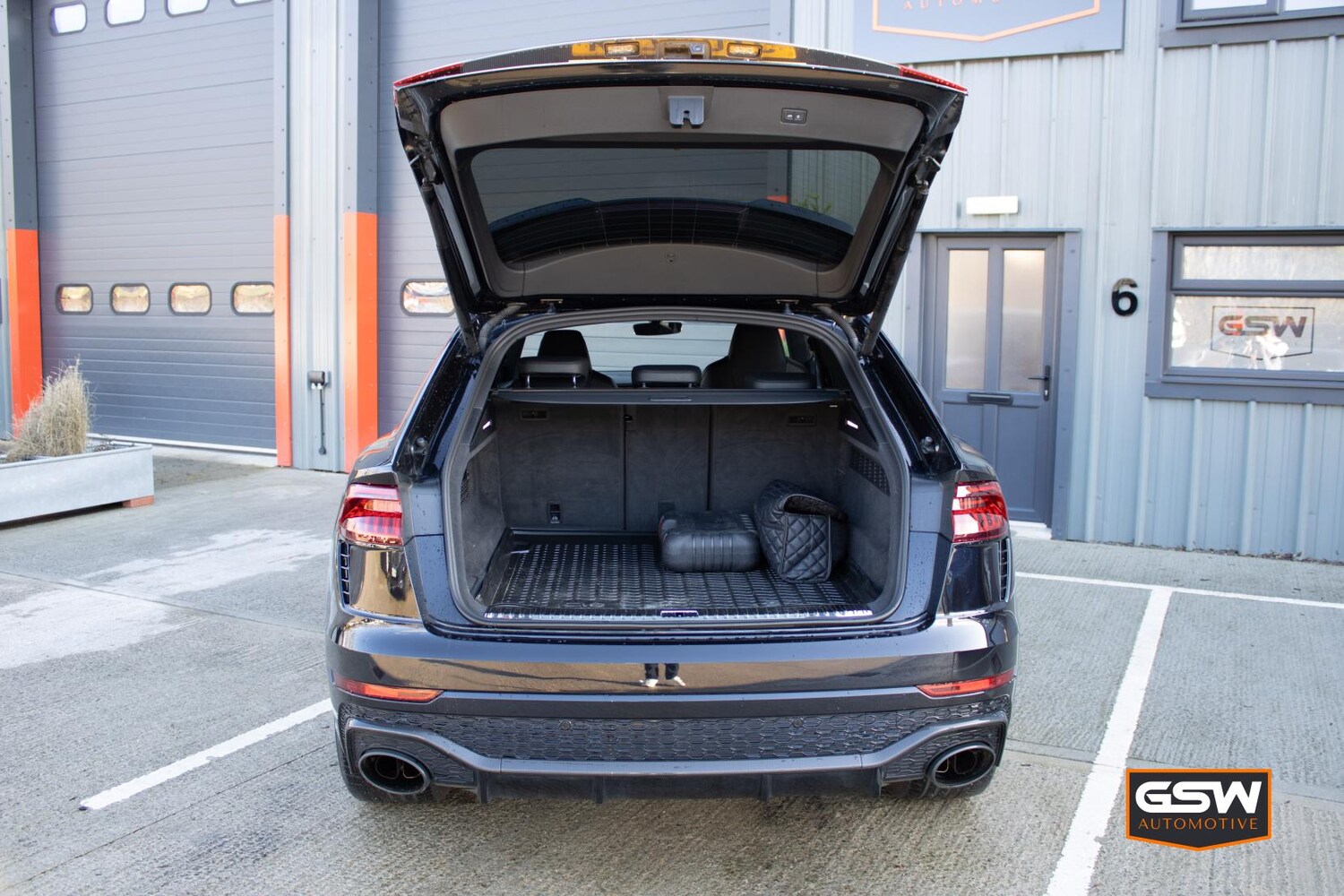 Used Audi RS Q8 2020 for sale - 77371084: Photo 17