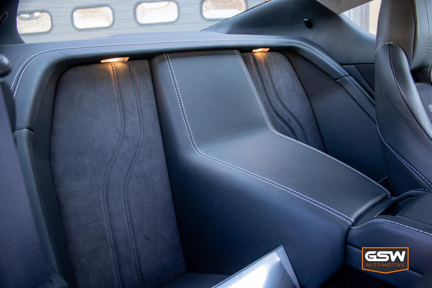 Used Aston Martin DBS 2009 for sale - 76504793: Photo 19