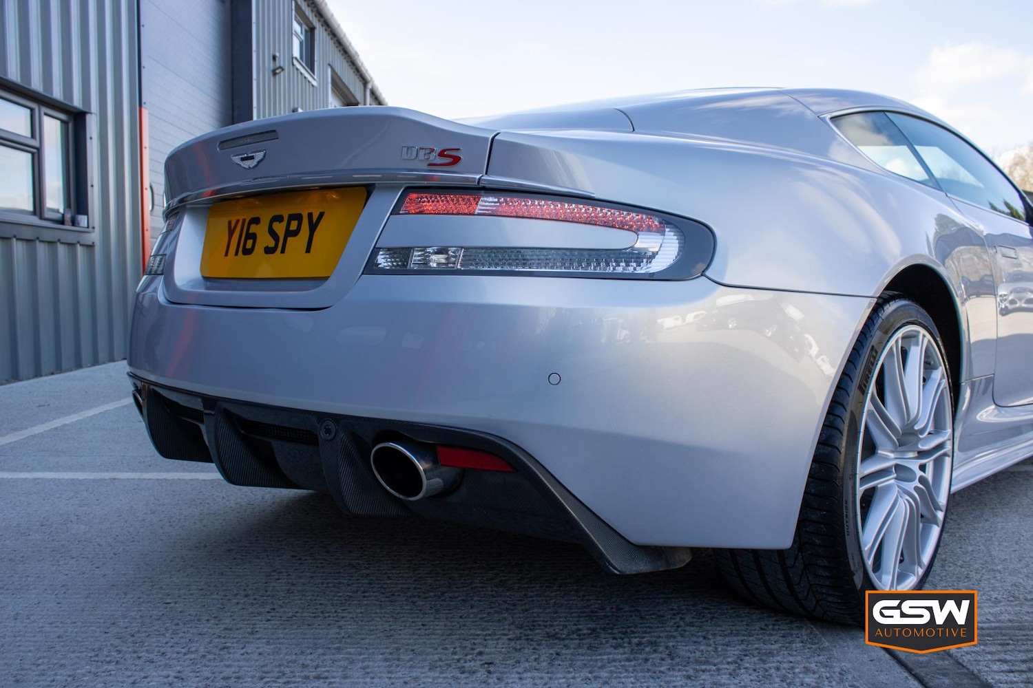 Used Aston Martin DBS 2009 for sale - 76504793: Photo 24