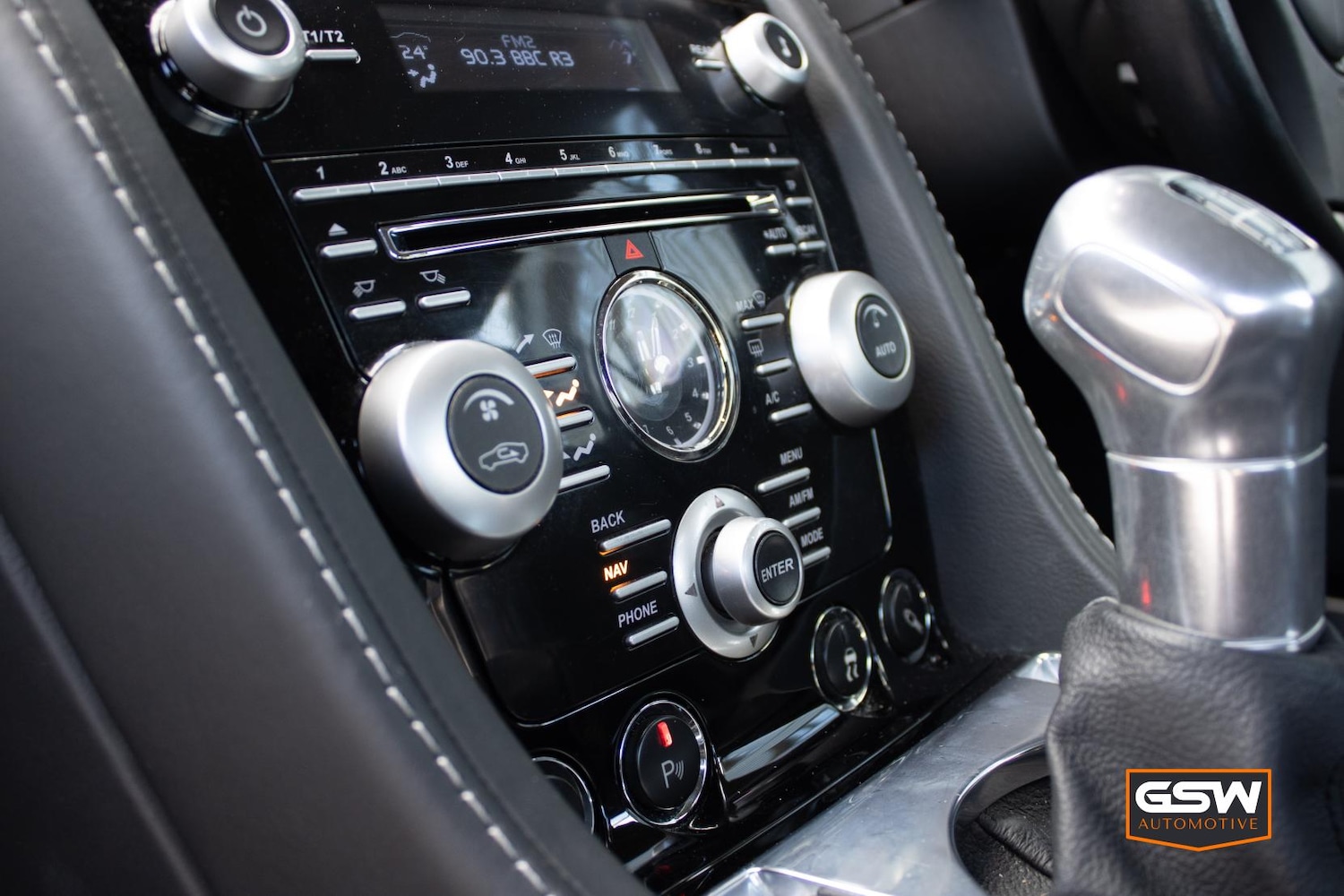 Used Aston Martin DBS 2009 for sale - 76504793: Photo 3