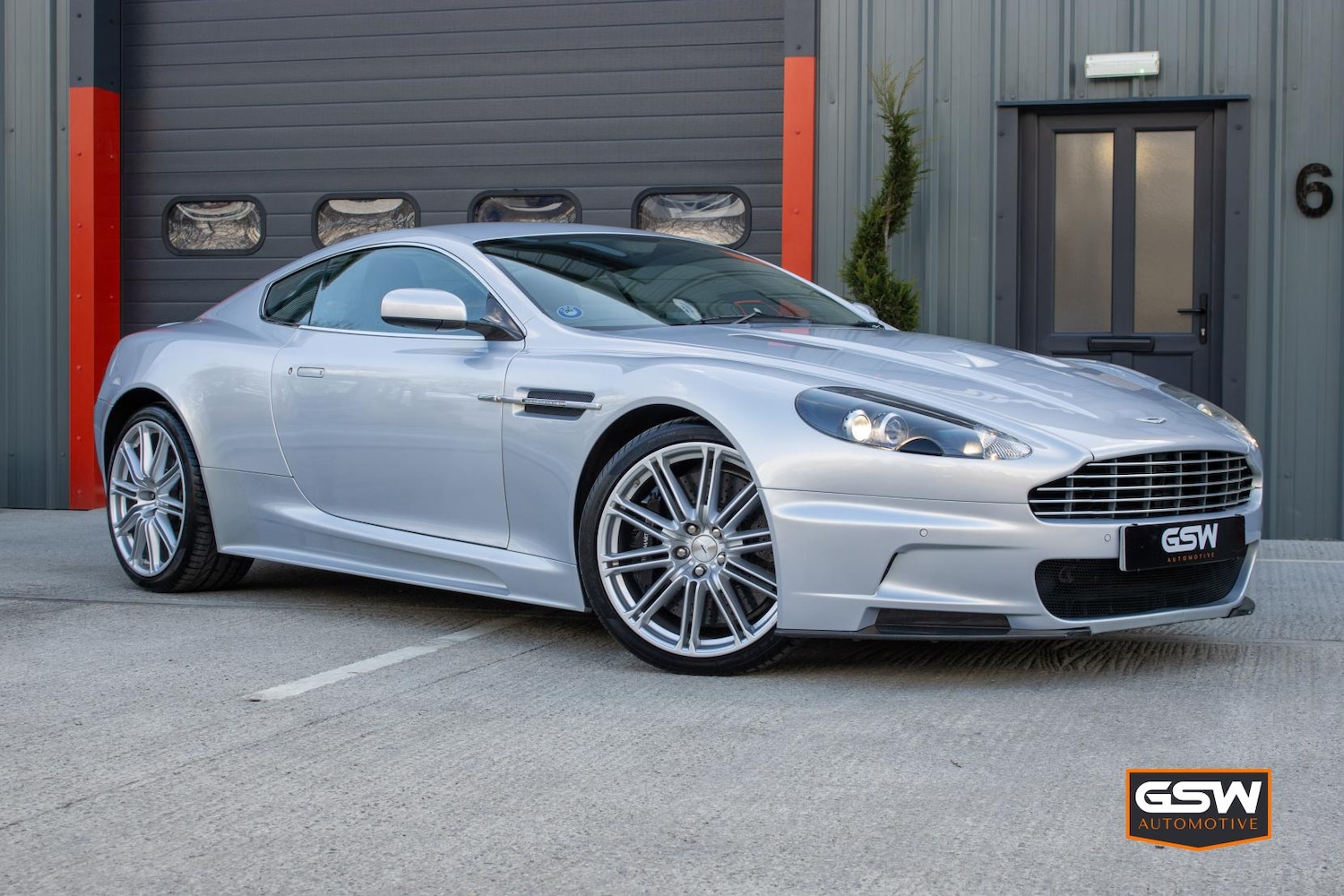 Used Aston Martin DBS 2009 for sale - 76504793: Photo 8