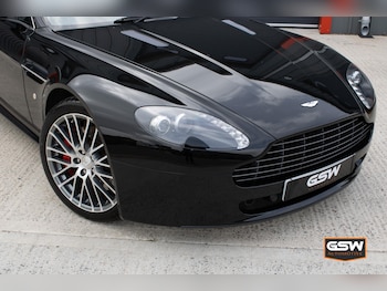 Used Aston Martin Vantage 2010 for sale - 78903277: Photo