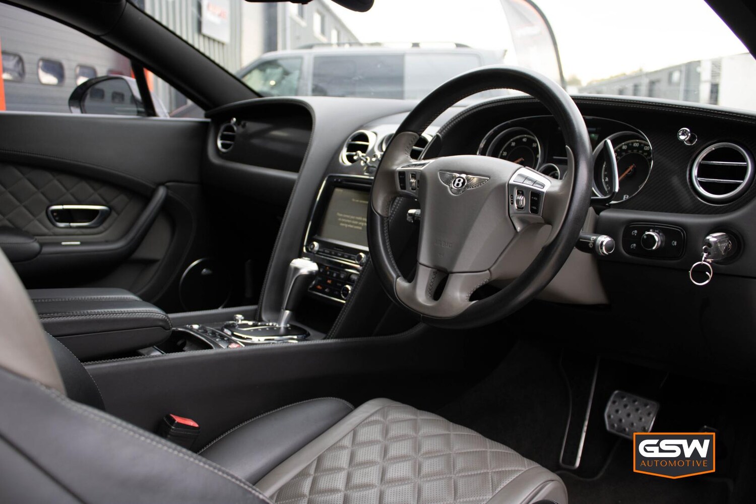 Used Bentley Continental 2015 for sale - 76534338: Photo 13