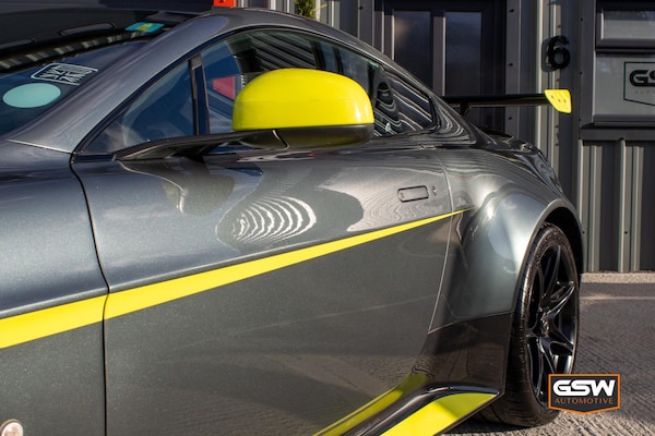 Used Aston Martin Vantage 2017 for sale - 74448058: Photo 12