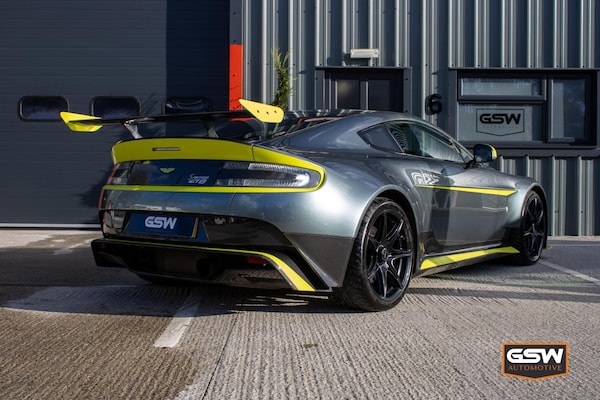 Used Aston Martin Vantage 2017 for sale - 74448058: Photo 7