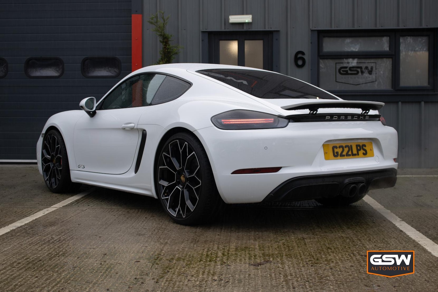 Used Porsche 718 Cayman 2019 for sale - 77235605: Photo 10