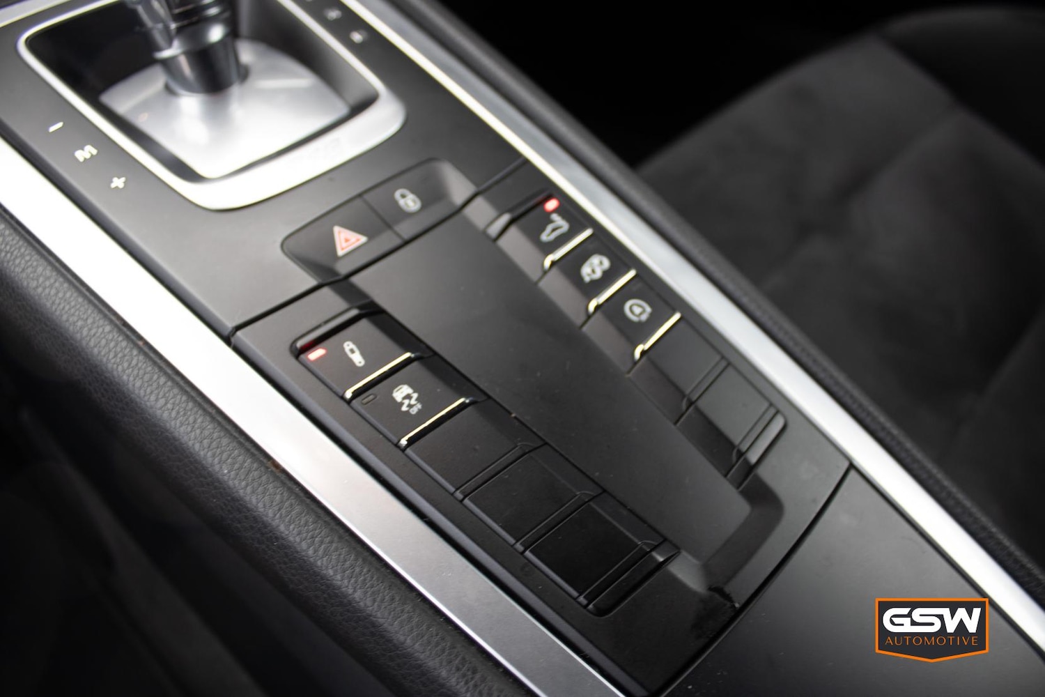 Used Porsche 718 Cayman 2019 for sale - 77235605: Photo 15