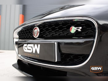 Used Jaguar F-Type 2017 for sale - 78801197: Photo