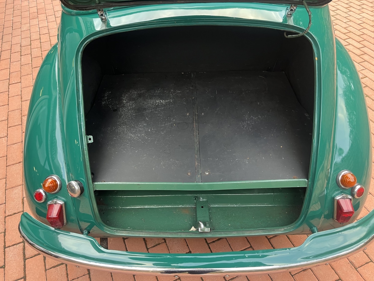 Used Morris Minor 1954 for sale - 76542935: Photo 14