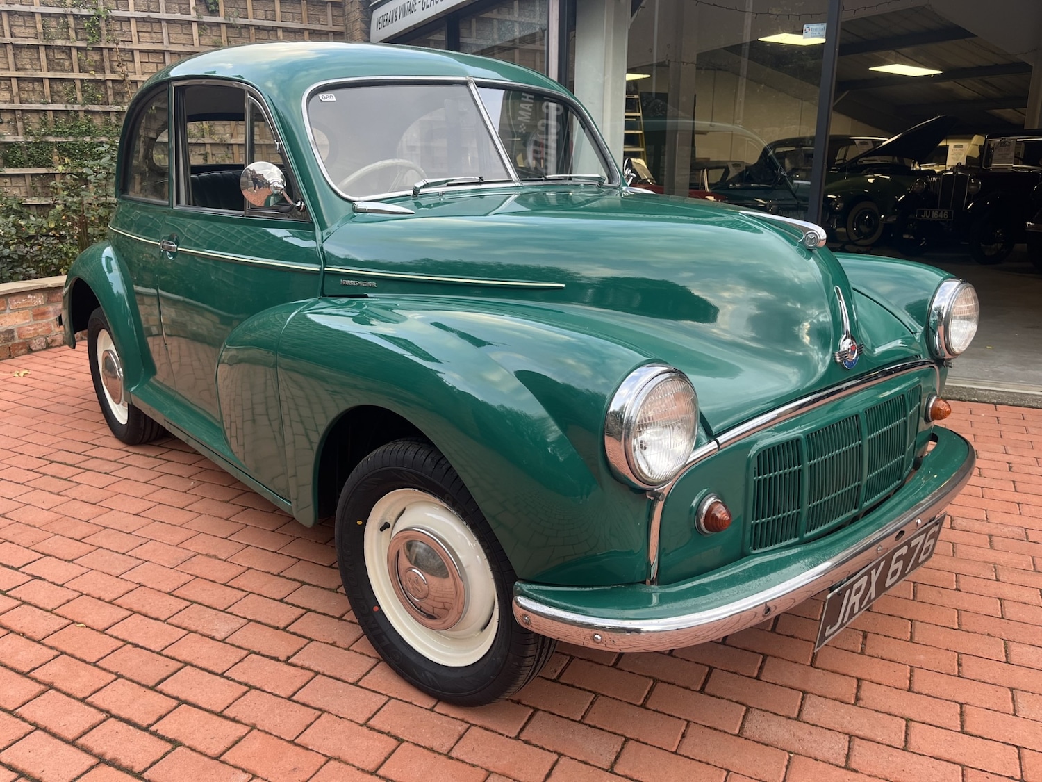 Used Morris Minor 1954 for sale - 76542935: Photo 2