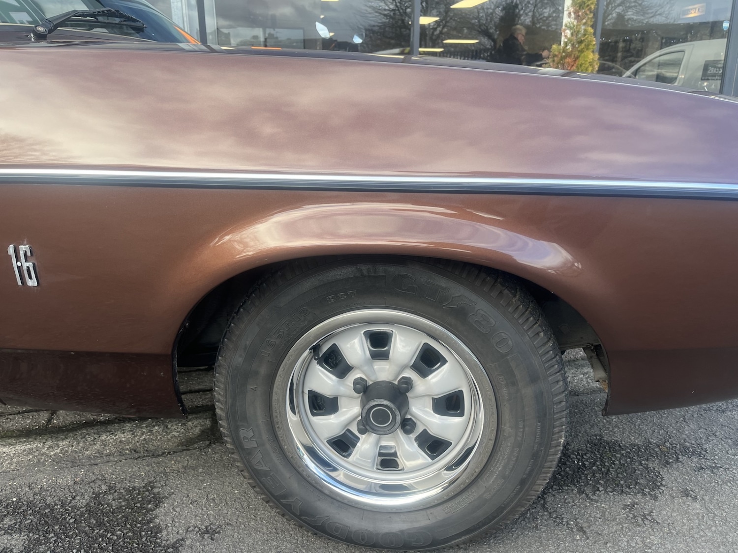 Used Ford Capri 1977 for sale - 77592234: Photo 13