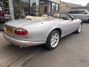 Used Jaguar XK8 2001 for sale - 79193843: Photo