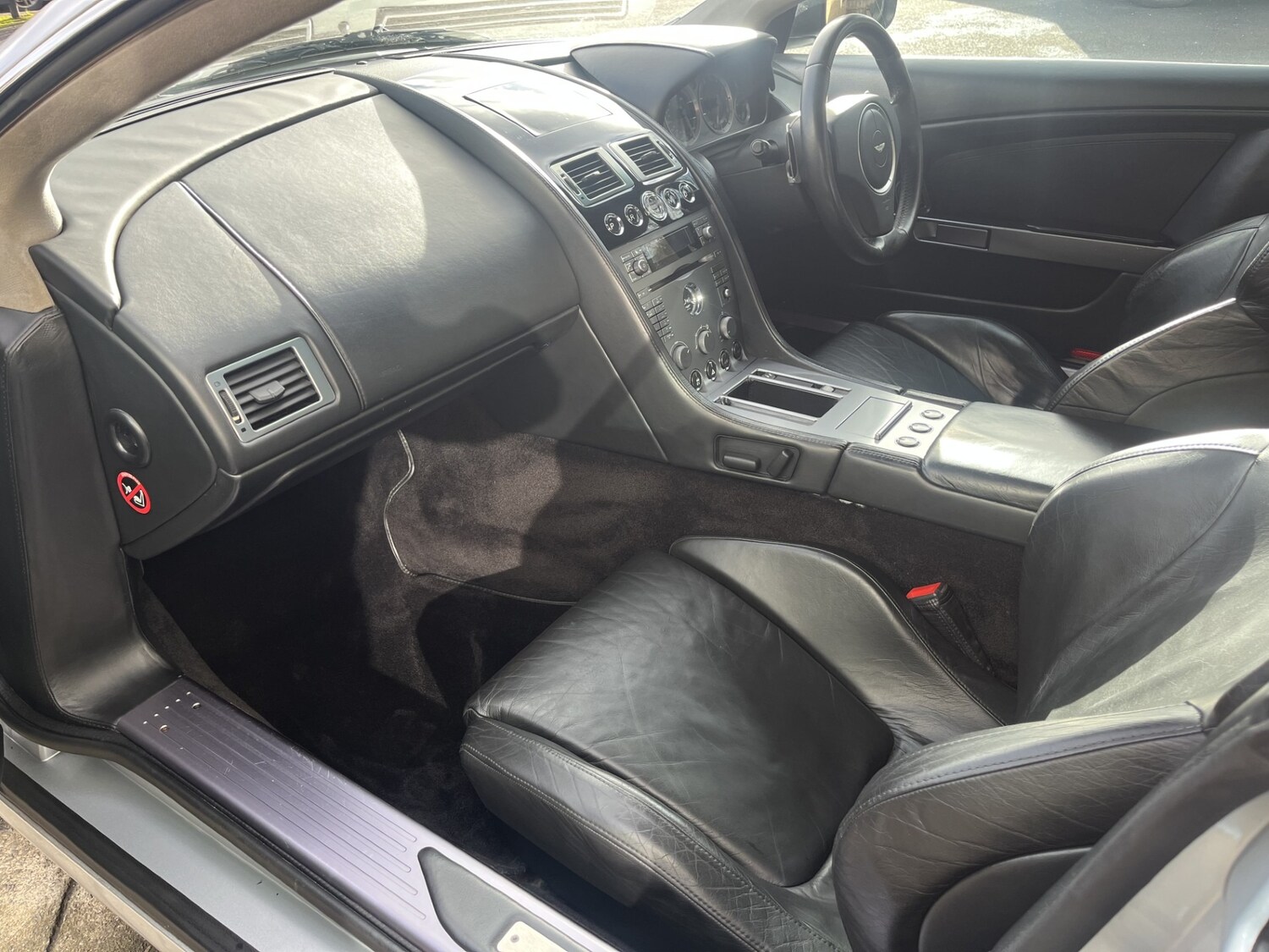 Used Aston Martin DB9 2005 for sale - 77579270: Photo 13