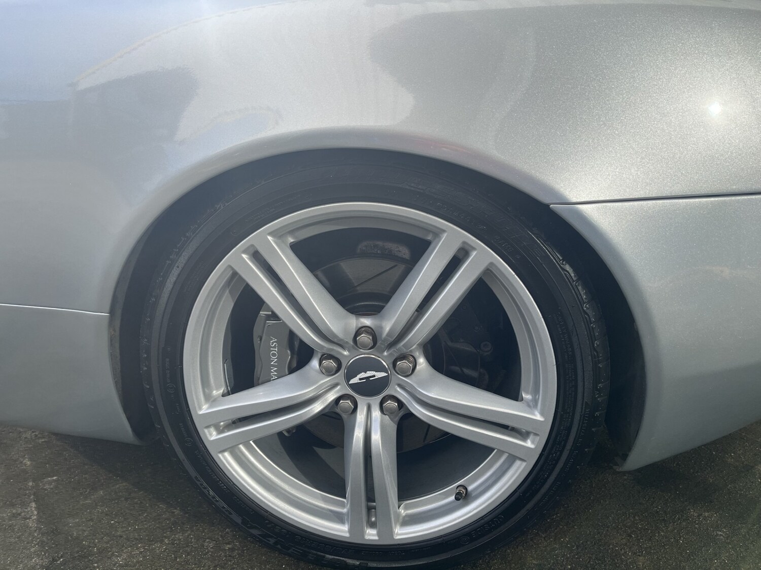 Used Aston Martin DB9 2005 for sale - 77579270: Photo 15