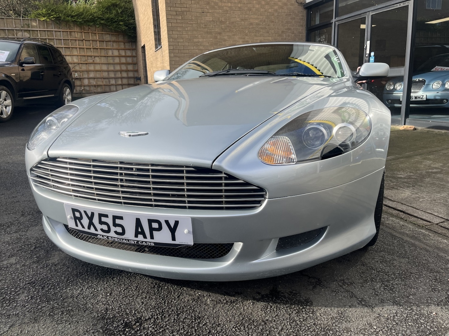 Used Aston Martin DB9 2005 for sale - 77579270: Photo 5