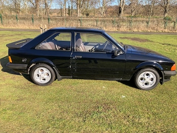 Used Ford Escort 1983 for sale - 77831432: Photo