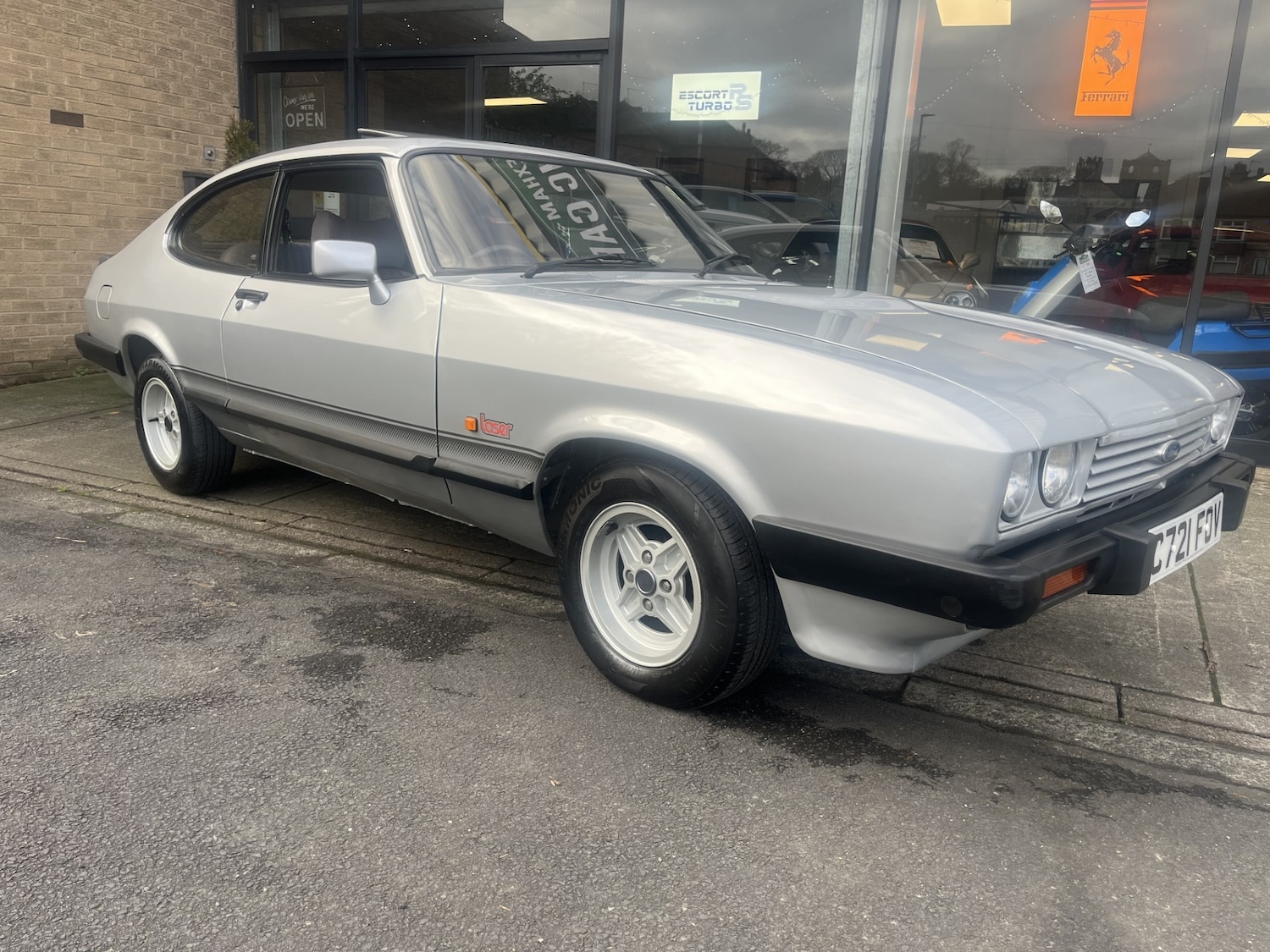 Used Ford Capri 1985 for sale - 77592144: Photo 2