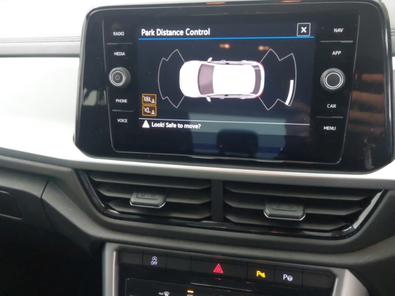 Used Volkswagen T-Roc 2023 for sale - 77141099: Photo 18