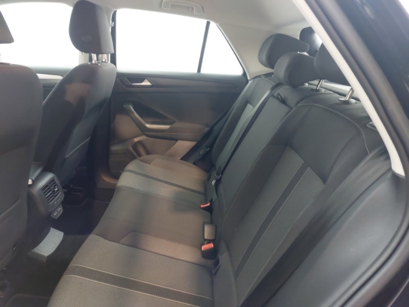 Used Volkswagen T-Roc 2023 for sale - 77141099: Photo 6