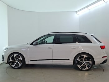 Used Audi Q7 2020 for sale - 79139473: Photo
