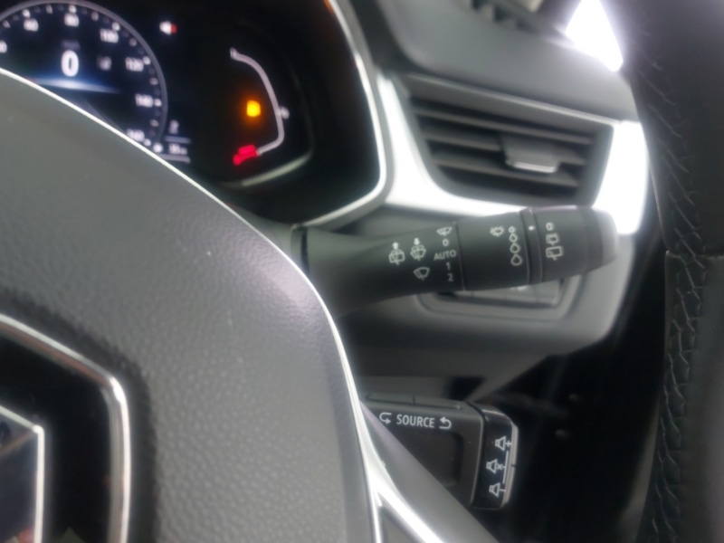 Used Renault Captur 2022 for sale - 76521392: Photo 16