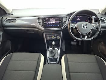 Used Volkswagen T-Roc 2021 for sale - 79642048: Photo
