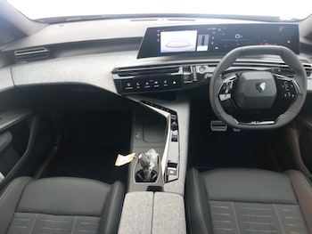 Used Peugeot 3008 2025 for sale - 75656921: Photo