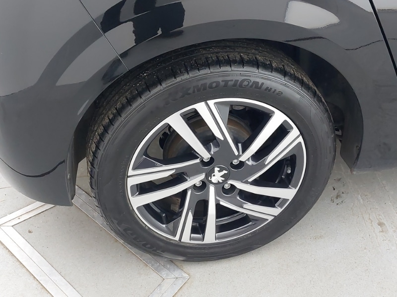 Used Peugeot 208 2023 for sale - 76651841: Photo 13