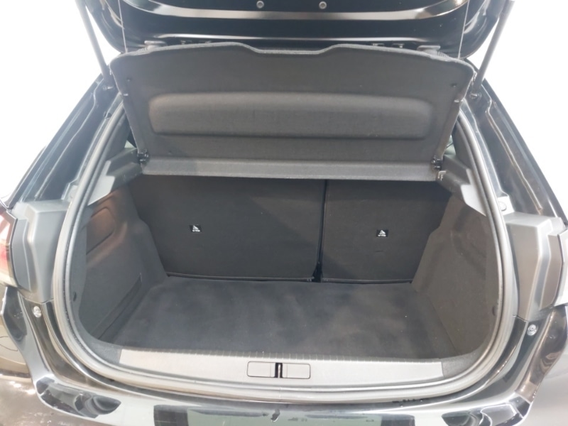 Used Peugeot 208 2023 for sale - 76651841: Photo 8