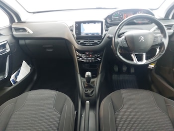 Used Peugeot 208 2019 for sale - 75976763: Photo