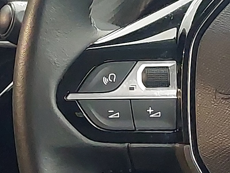 Used Peugeot 208 2023 for sale - 77251843: Photo 10