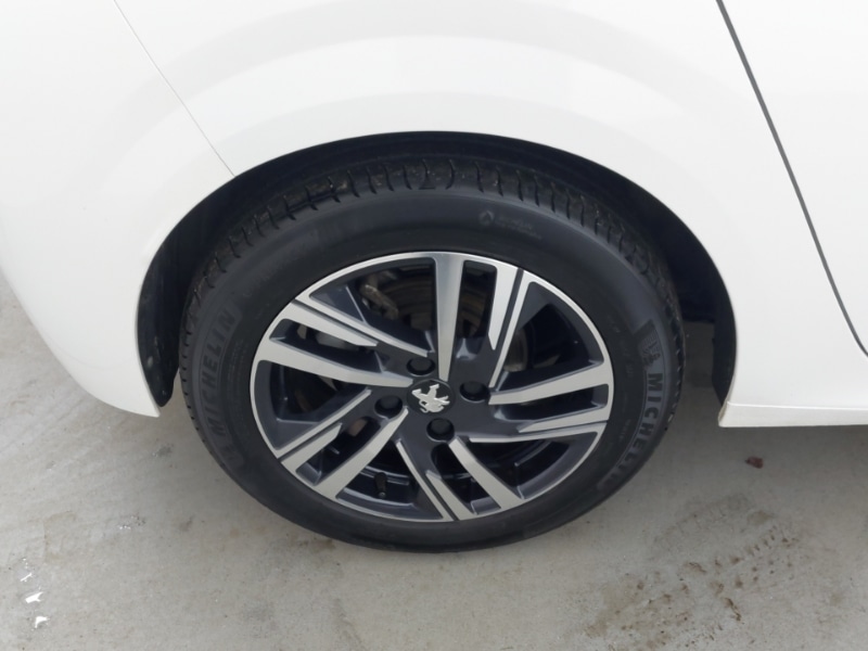 Used Peugeot 208 2023 for sale - 77251843: Photo 12