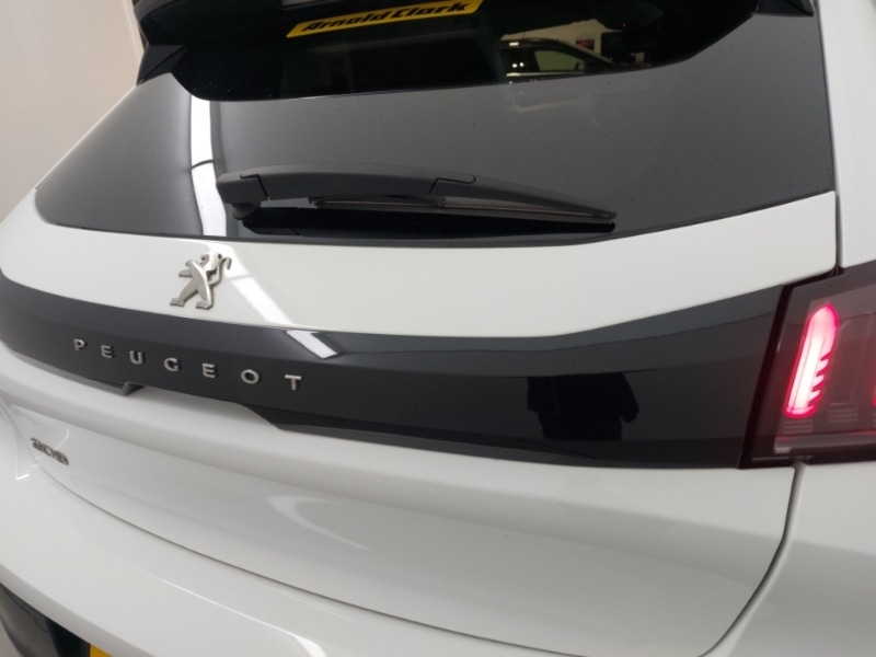 Used Peugeot 208 2023 for sale - 77251843: Photo 14