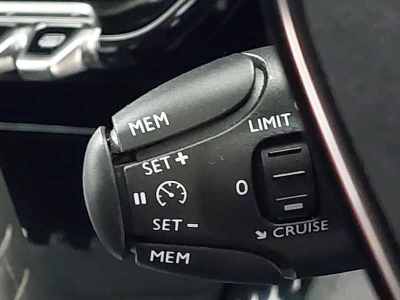 Used Peugeot 208 2023 for sale - 77251843: Photo 17