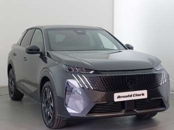 2025 - 1.2 Hybrid 136 Allure 5dr e-DSC6