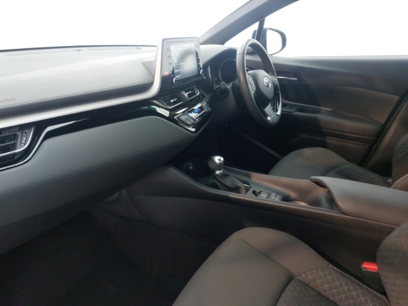 Used Toyota C-HR 2021 for sale - 76165796: Photo 5