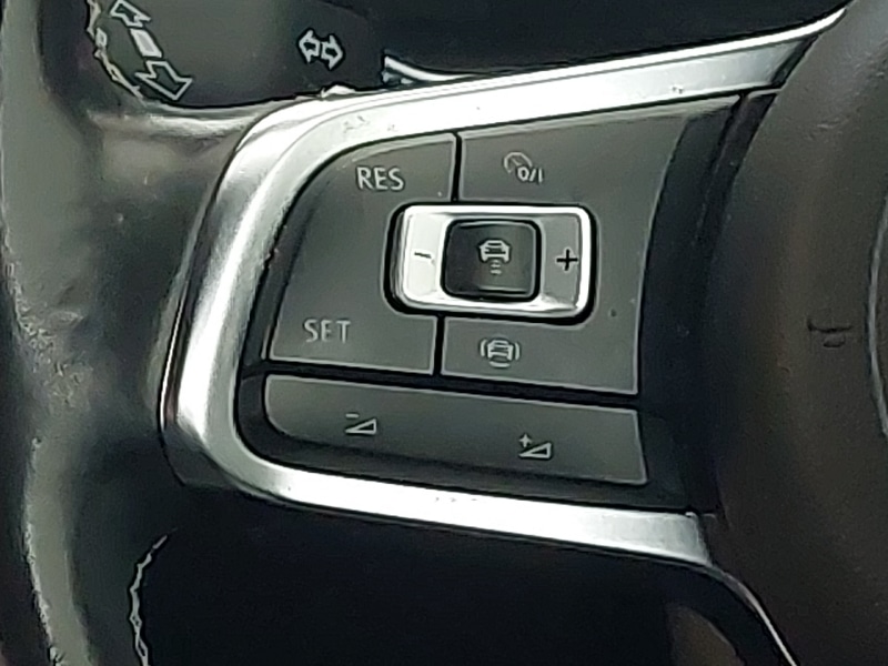 Used Volkswagen T-Roc 2021 for sale - 77782658: Photo 10